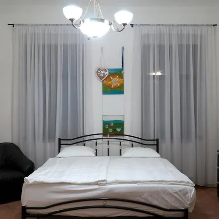 U Salonu Virginia Apartment Ceska Kamenice Exterior photo