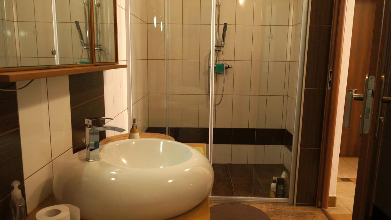 Apartment U Salonu Virginia *