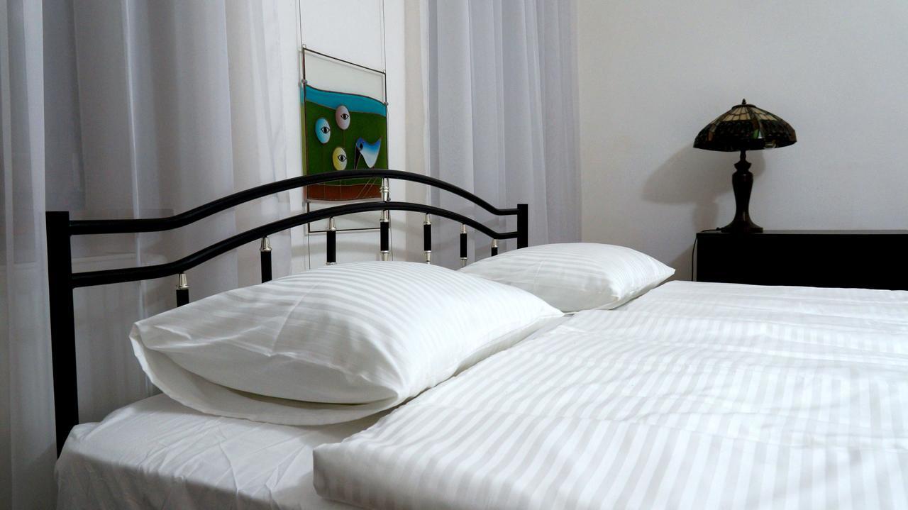 U Salonu Virginia Apartment Ceska Kamenice